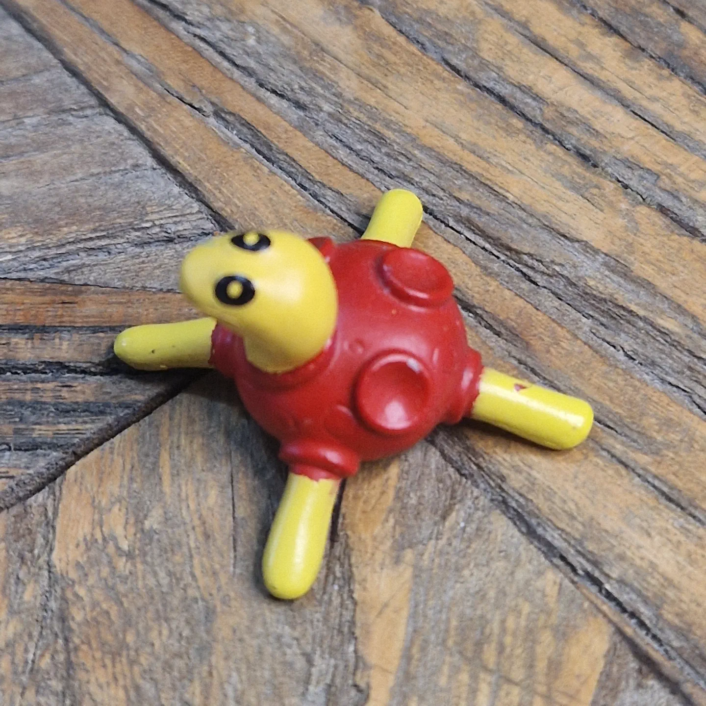 Mini Bootleg Shuckle Figure — photo 2