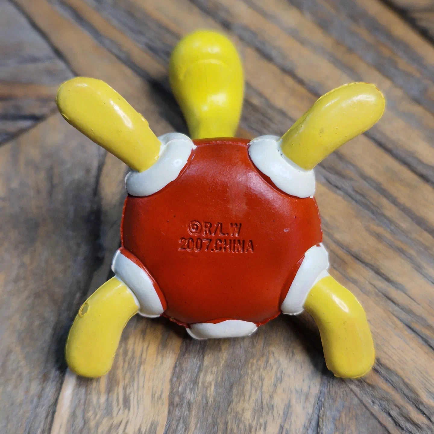 Bootleg vending figure — photo 3